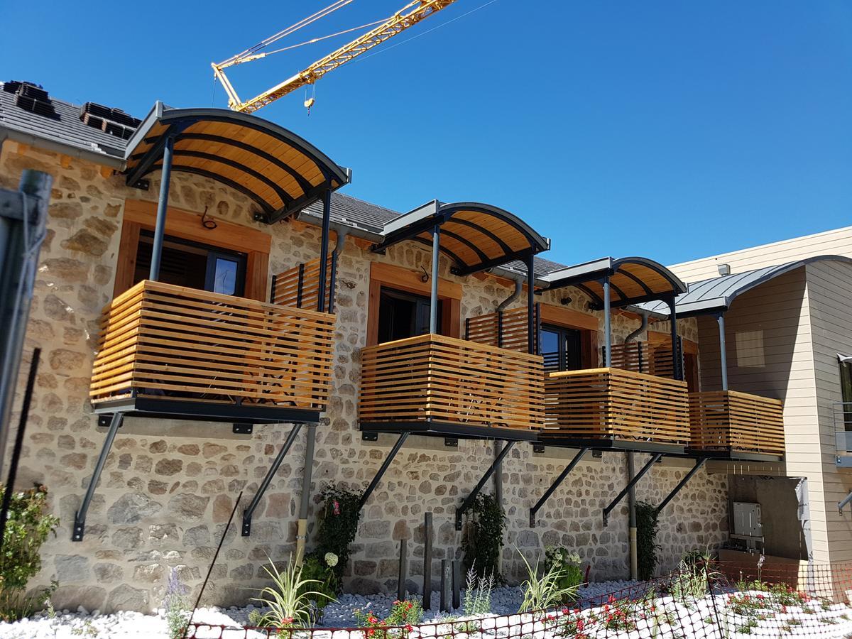 Logis Spa Hotel Restaurant De La Poste Tence Exterior photo